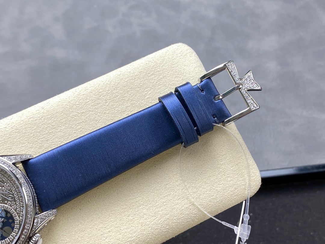 Top-notch watch 00439 Vacheron Constantin Egerie Moon Phase 37mm White Gold Diamond Paved Dial 8006F/000G-B499 - BRAND NEW