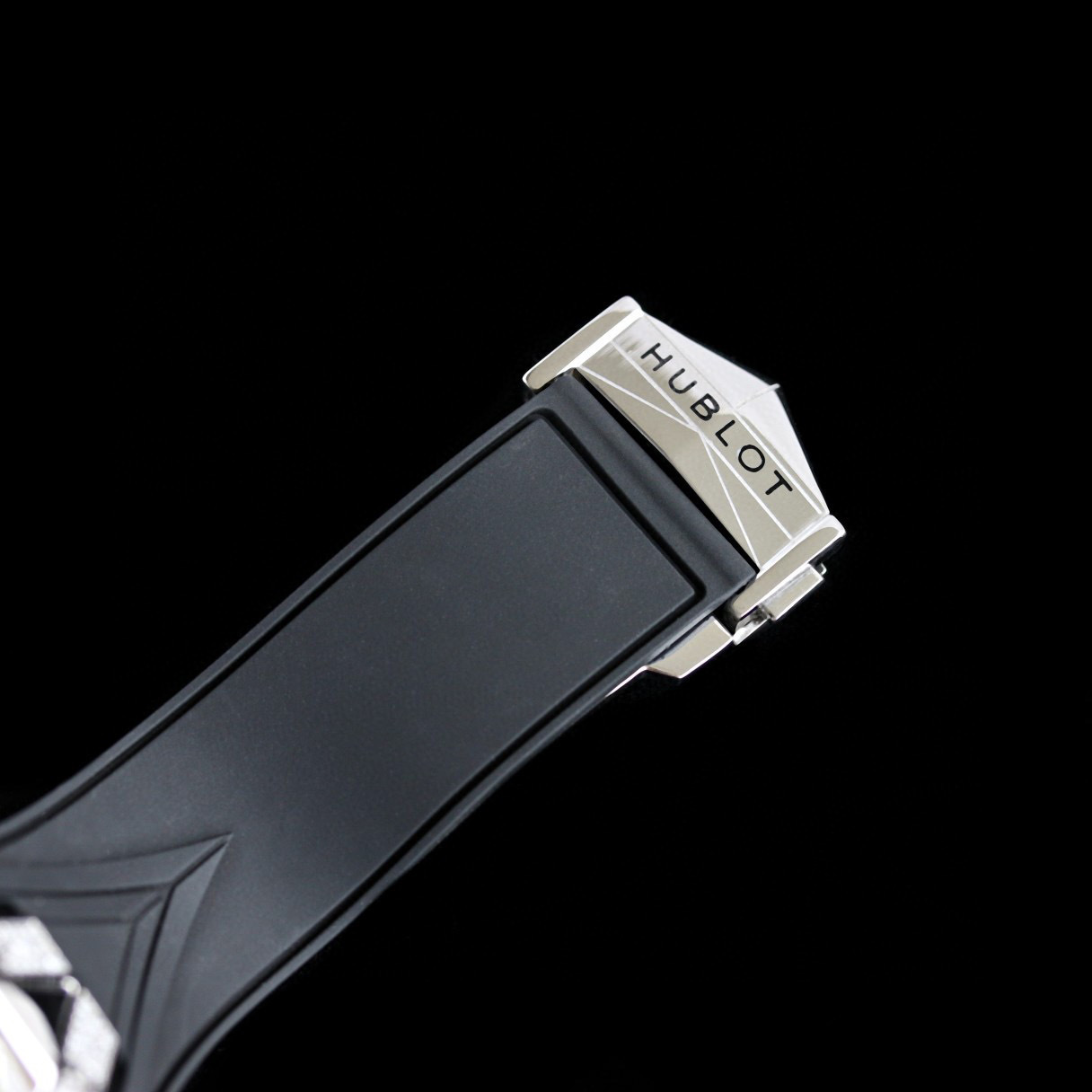 Hublot Big Bang Partnerships Sang Bleu II Titanium White Pave 45mm 418.NX.2001.RX.1604.MXM20 - BRAND NEW