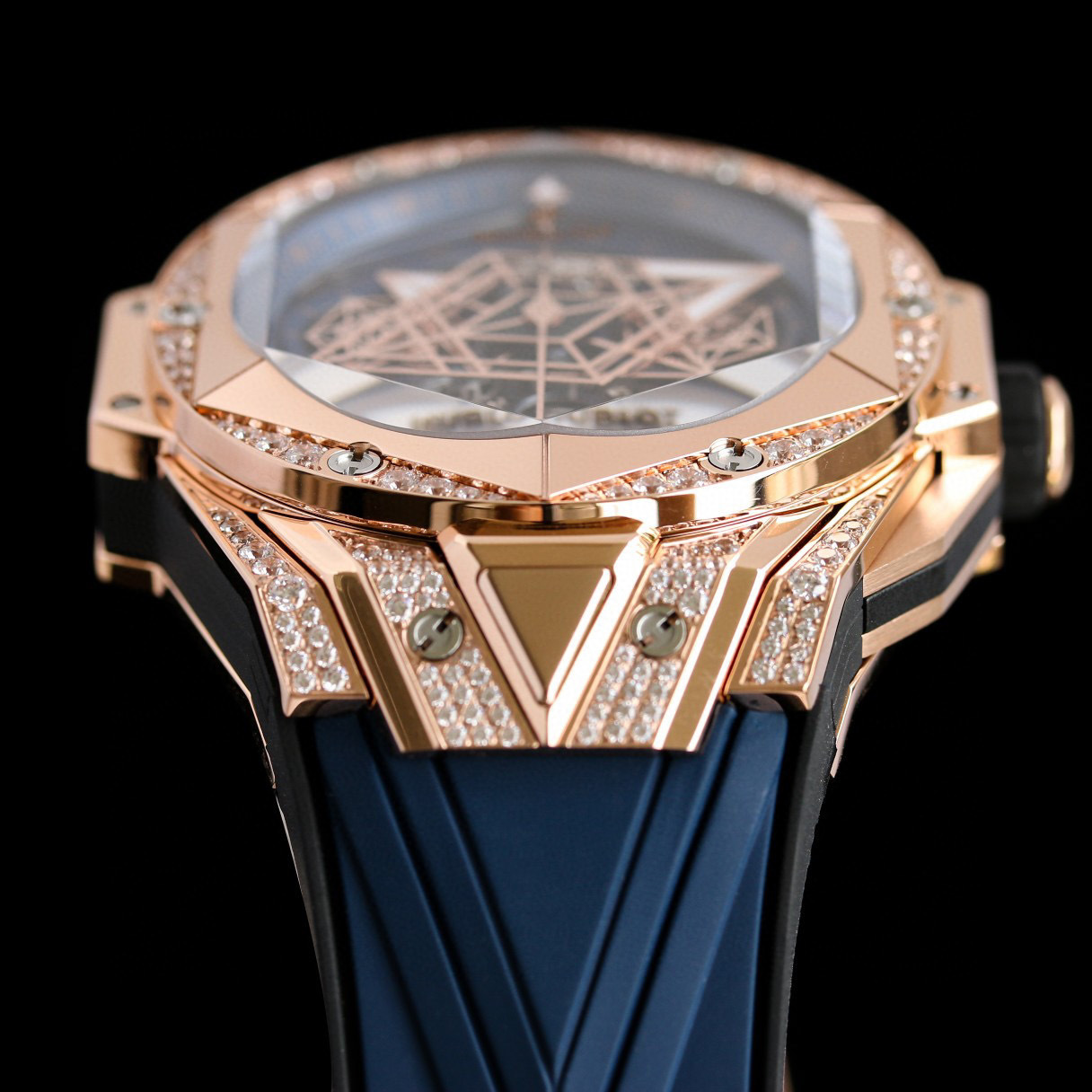 Hublot Big Bang Unico Sang Bleu II King Gold Blue Pavé