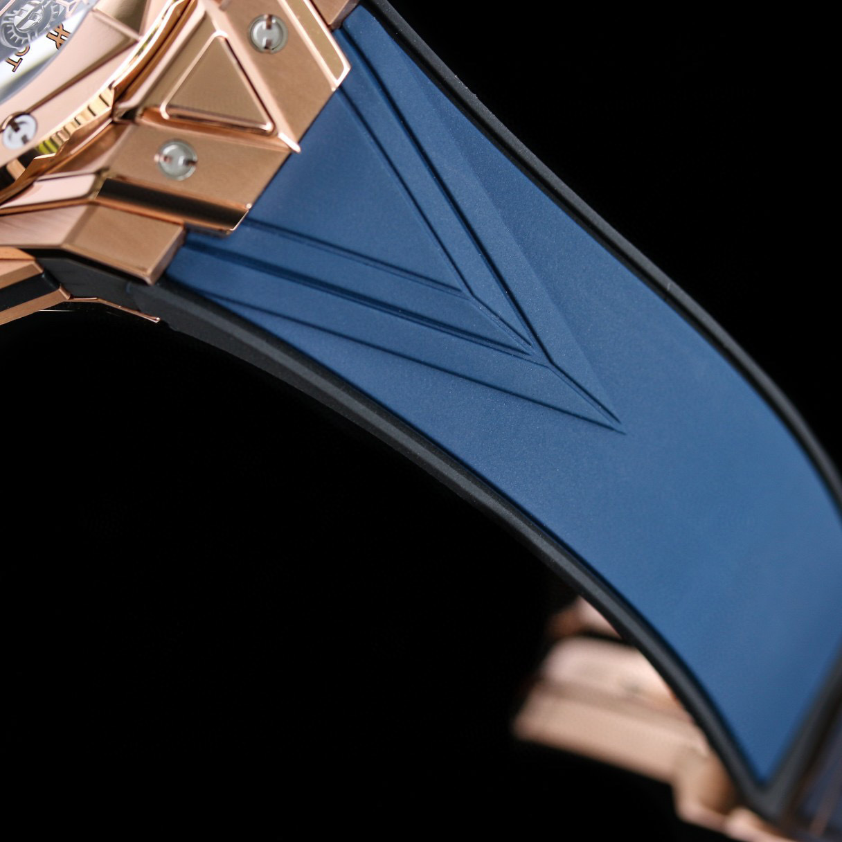 Hublot Big Bang Sang Bleu II King Rose Gold Blue 418.0X.5108.RX Chronograph 45mm