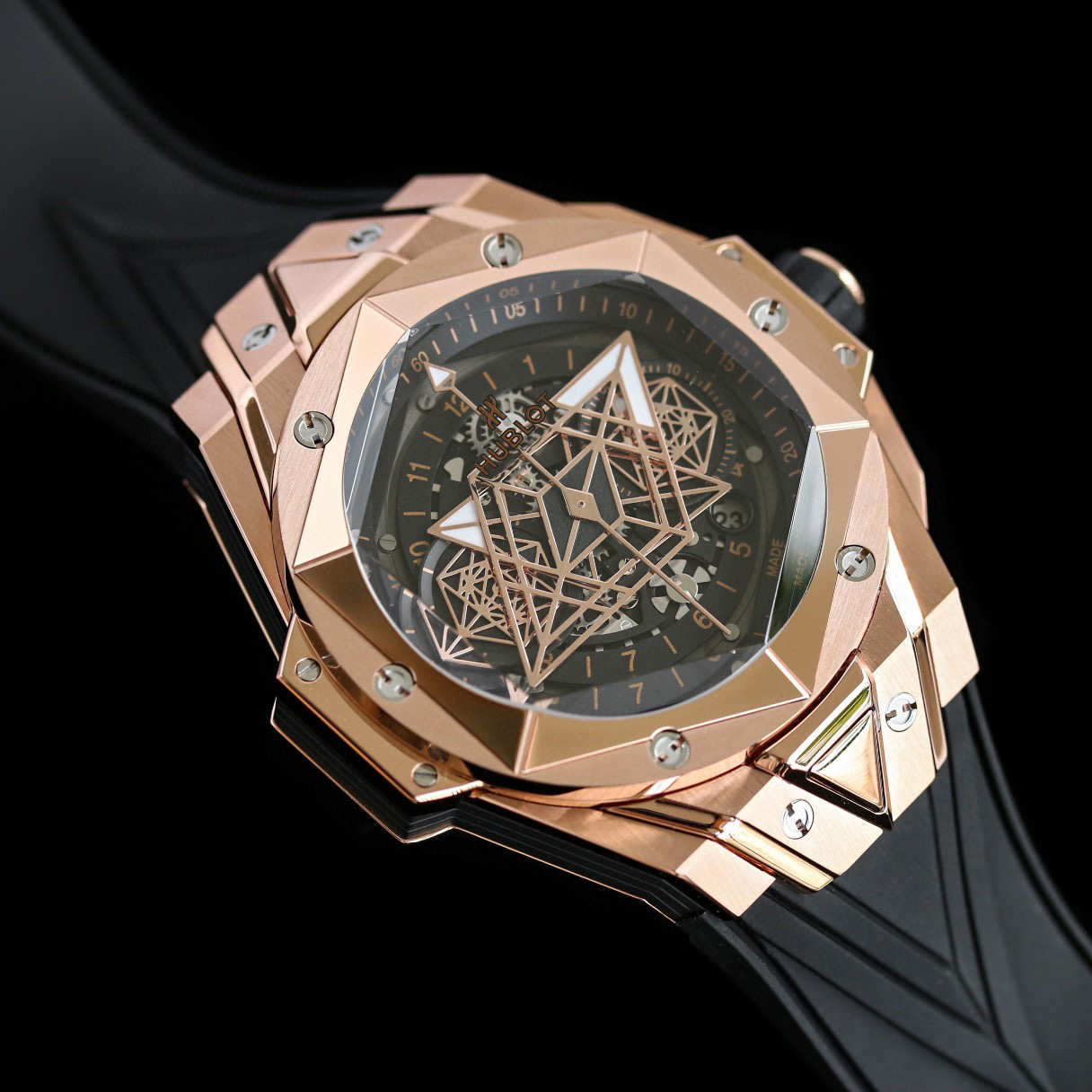 Hublot Big Bang Sang Bleu II King Gold Black Dial Best