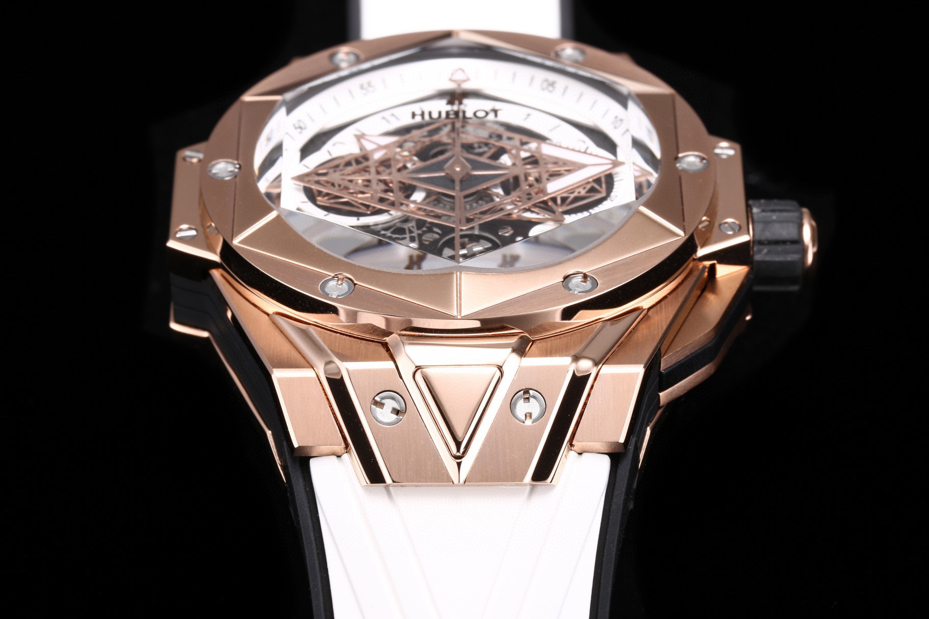 Hublot Big Bang Sang Bleu II King Gold White Watch 45mm Skeleton Dial NEW UNWORN