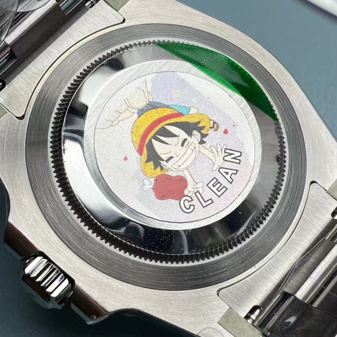 Top-notch watch 00676 Rolex Submariner 40mm 116610 Green Ceramic Bezel Insert For 116610LV Hulk Mint