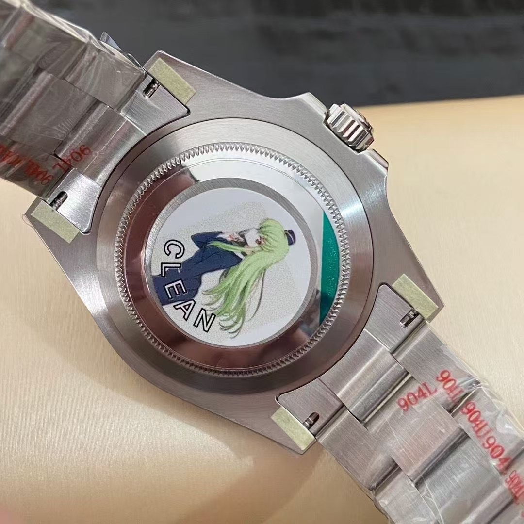 Top-notch watch 00709 Rolex Submariner Date "Hulk" Stainless Steel 40mm Green Dial 116610LV - PRE-OWNED