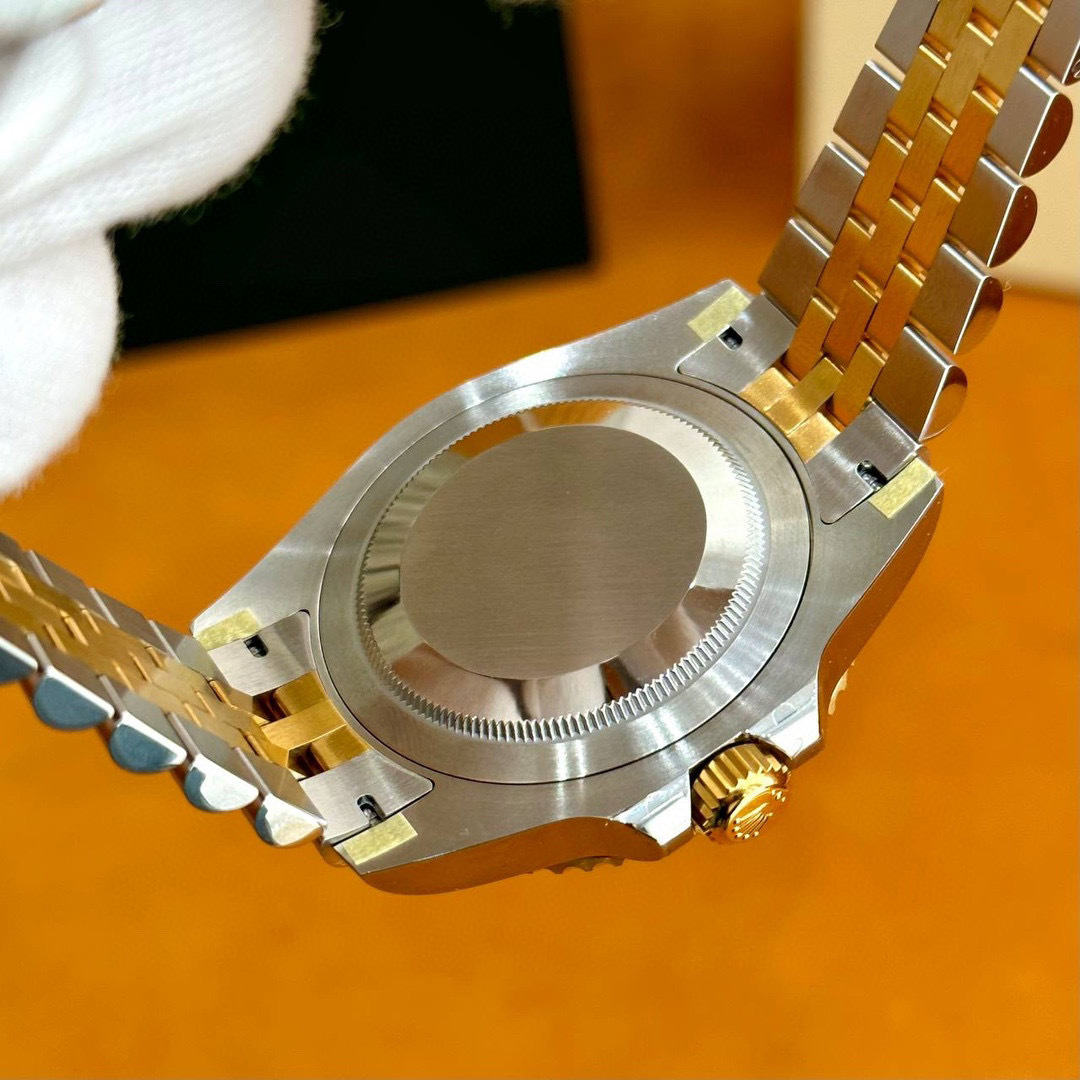 Top watch 00038 Rolex GMT-Master II 40mm, Black Dial, Jubilee Two-Tone 126713GRNR Mint