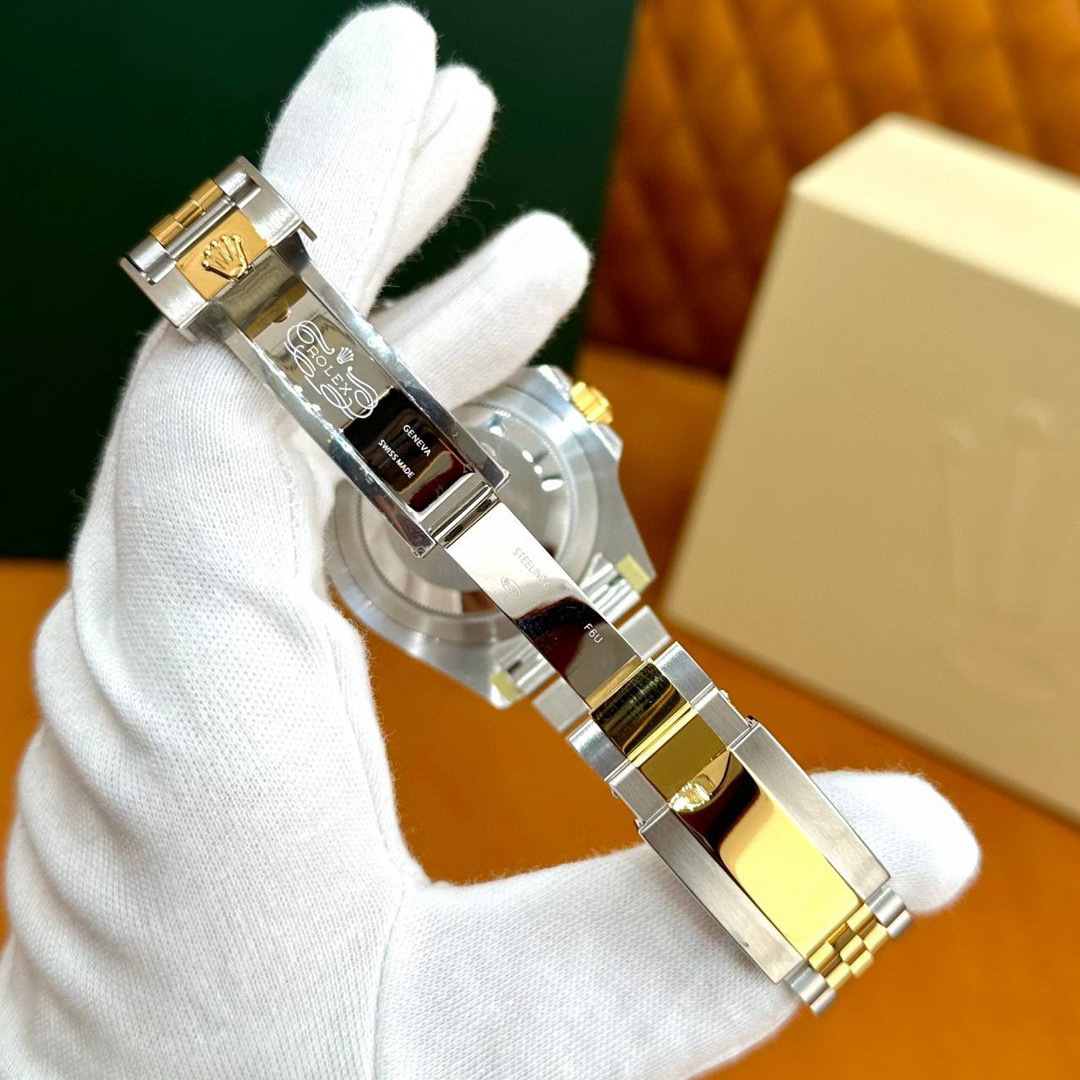 Top watch 00038 Rolex GMT-Master II 40mm, Black Dial, Jubilee Two-Tone 126713GRNR Mint