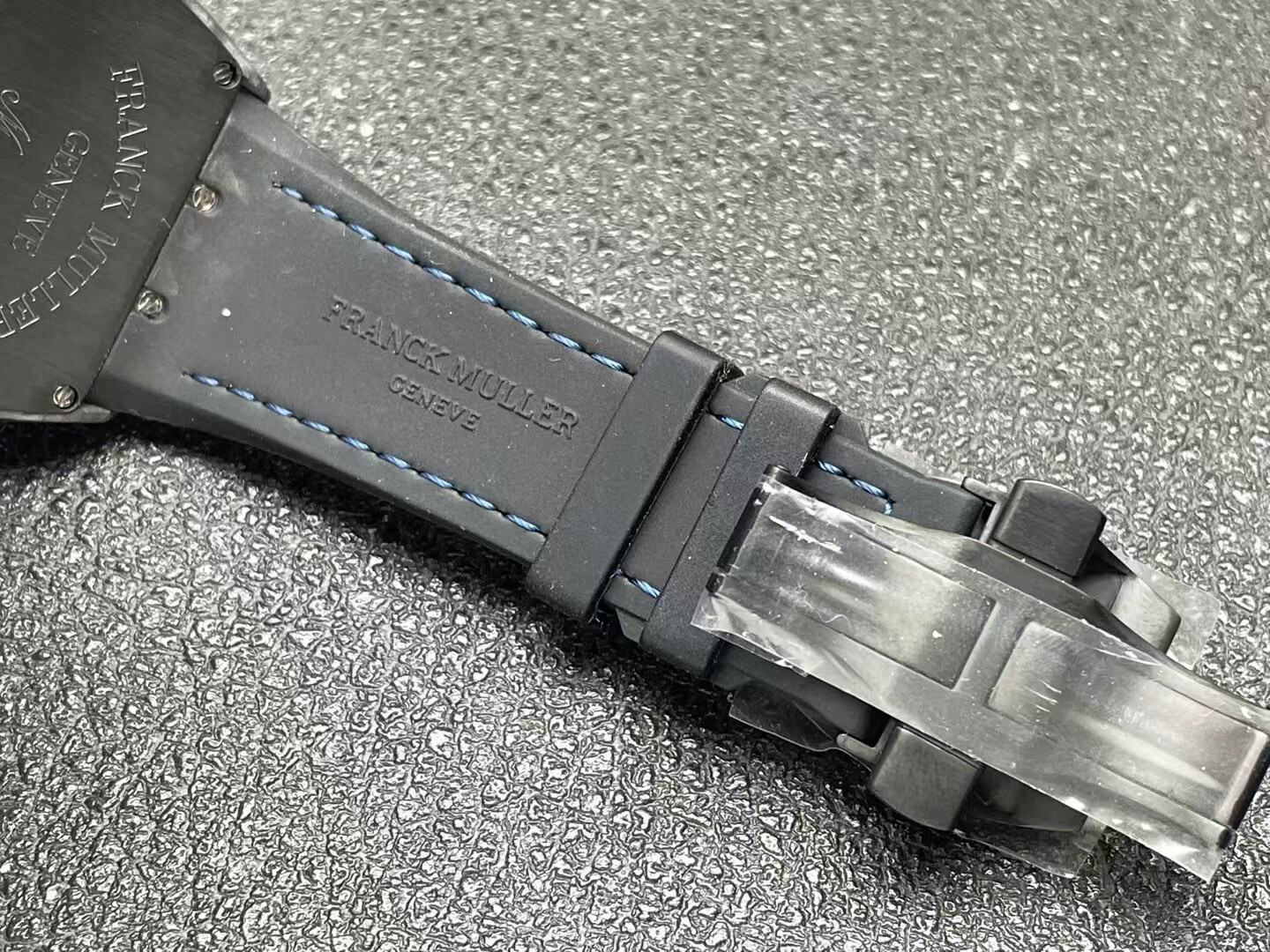 Top watch 00109 Vanguard Classic Carbon V45SCCBNRCARBRGE