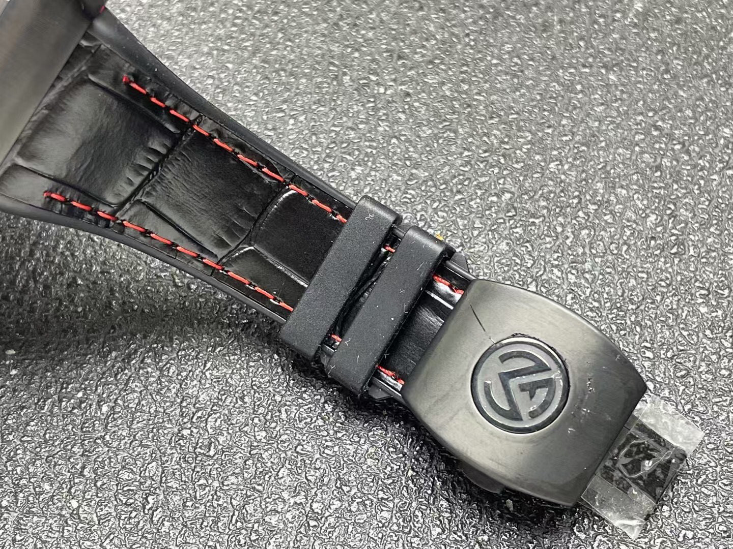 Franck Muller  Vanguard Black Titanium Red Markers Rubber Strap Men's Watch V 45 SC DT TT NR BR NR-RED