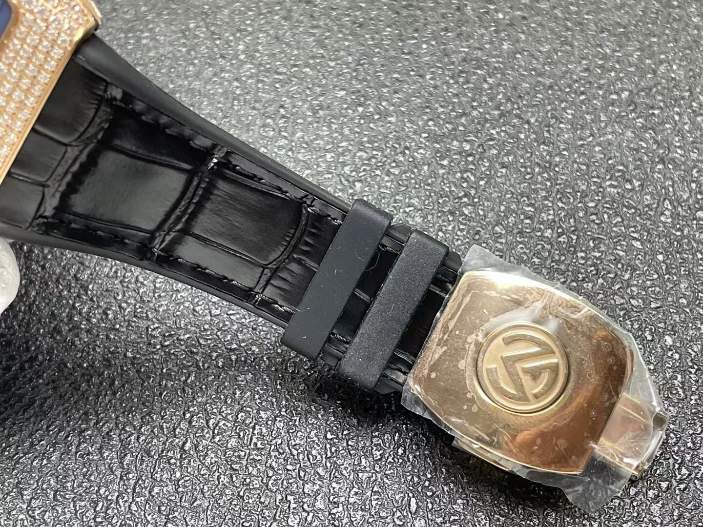 Top watch 00229 Franck Muller Vanguard Loes Van Delft V43 SC LVD Skull Limited Edition Watch gold border