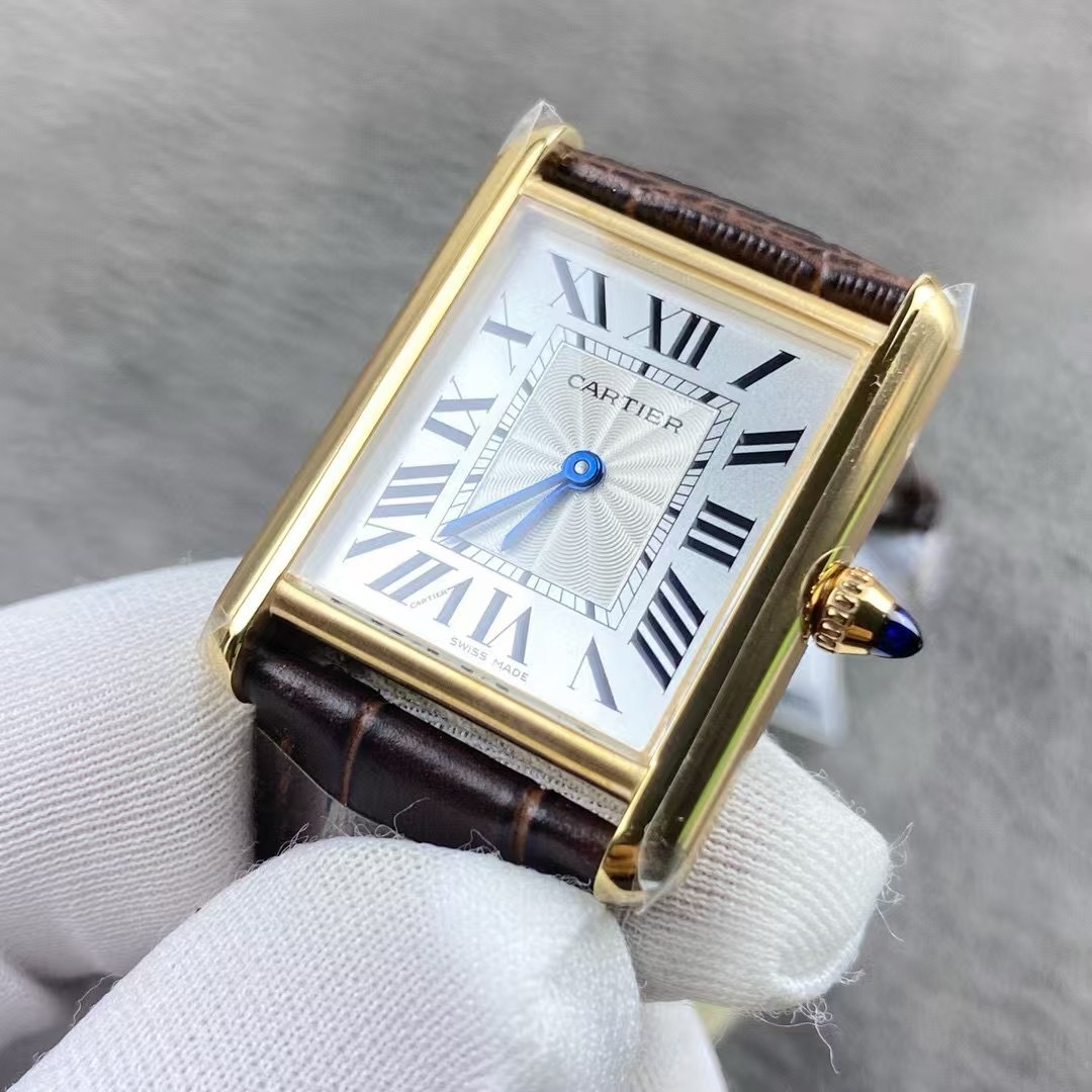 Cartier Tank Solo Small 18K Rose Gold 24mm x 30.5mm W5200024 Box Papers