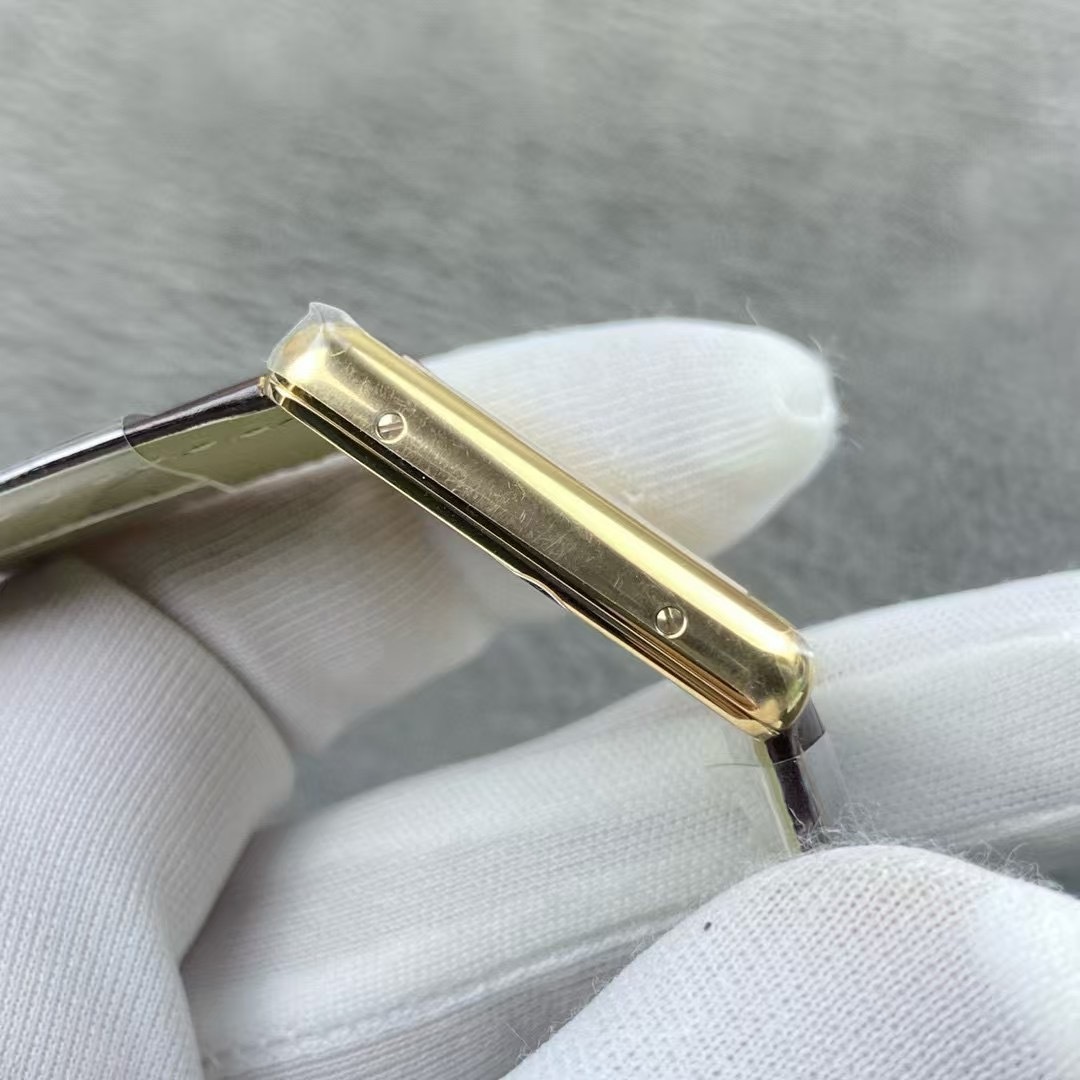 Cartier Tank Solo Small 18K Rose Gold 24mm x 30.5mm W5200024 Box Papers