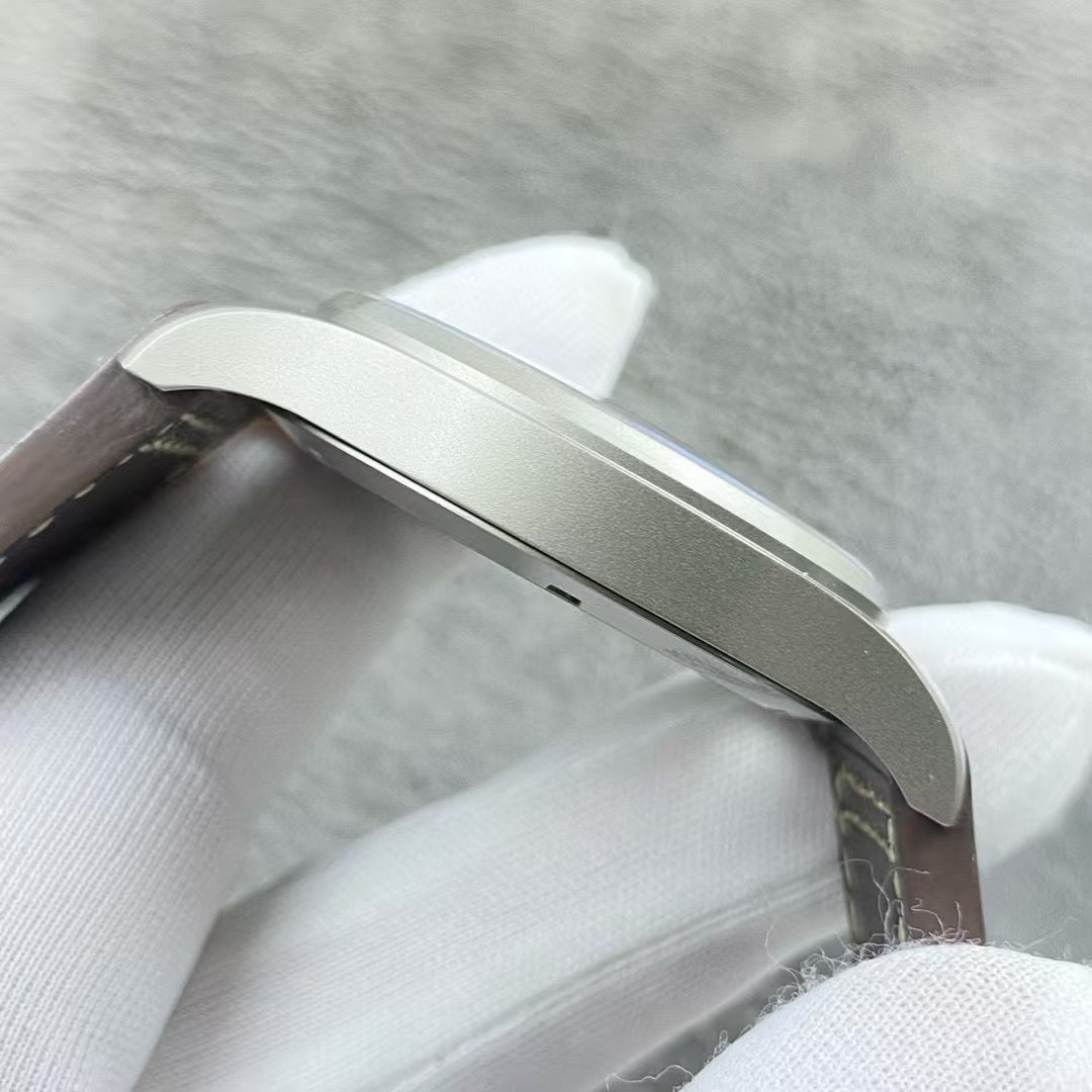 IWC Mark XVIII Heritage Pilots Titanium Aviation Automatic 40mm, IW327006