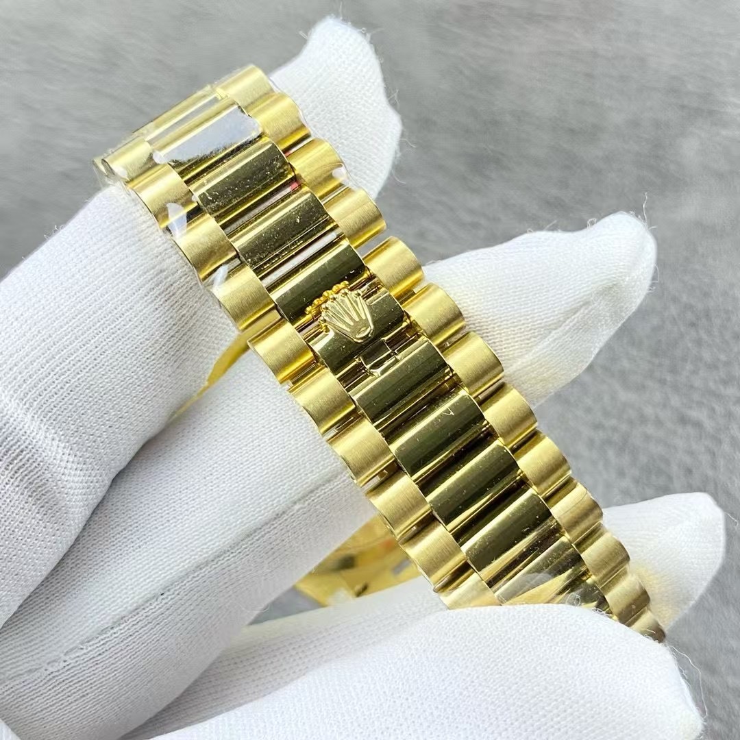 Top watch 00859 Rolex Day-Date 40 President 18k Yellow Gold Black Motif Dial Watch B/P 22823