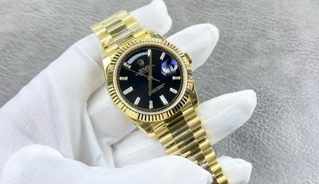 Top watch 00859 Rolex Day-Date 40 President 18k Yellow Gold Black Motif Dial Watch B/P 22823
