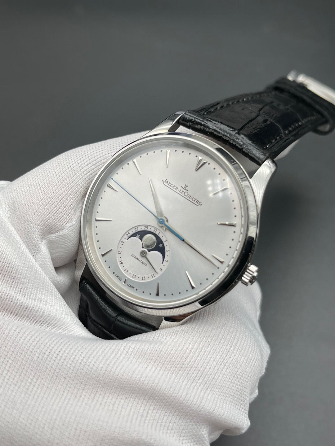 JLC JAEGER LECOULTRE Master Ultra Thin Moon 39 Q1368420 Silver Dial - Pre Owned