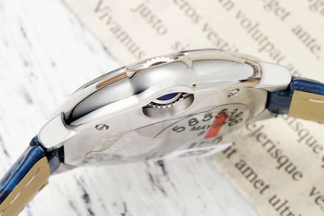 Cartier Ballon Bleu Steel Silver Color Dial 28mm Quartz Women’s Watch W69010Z4