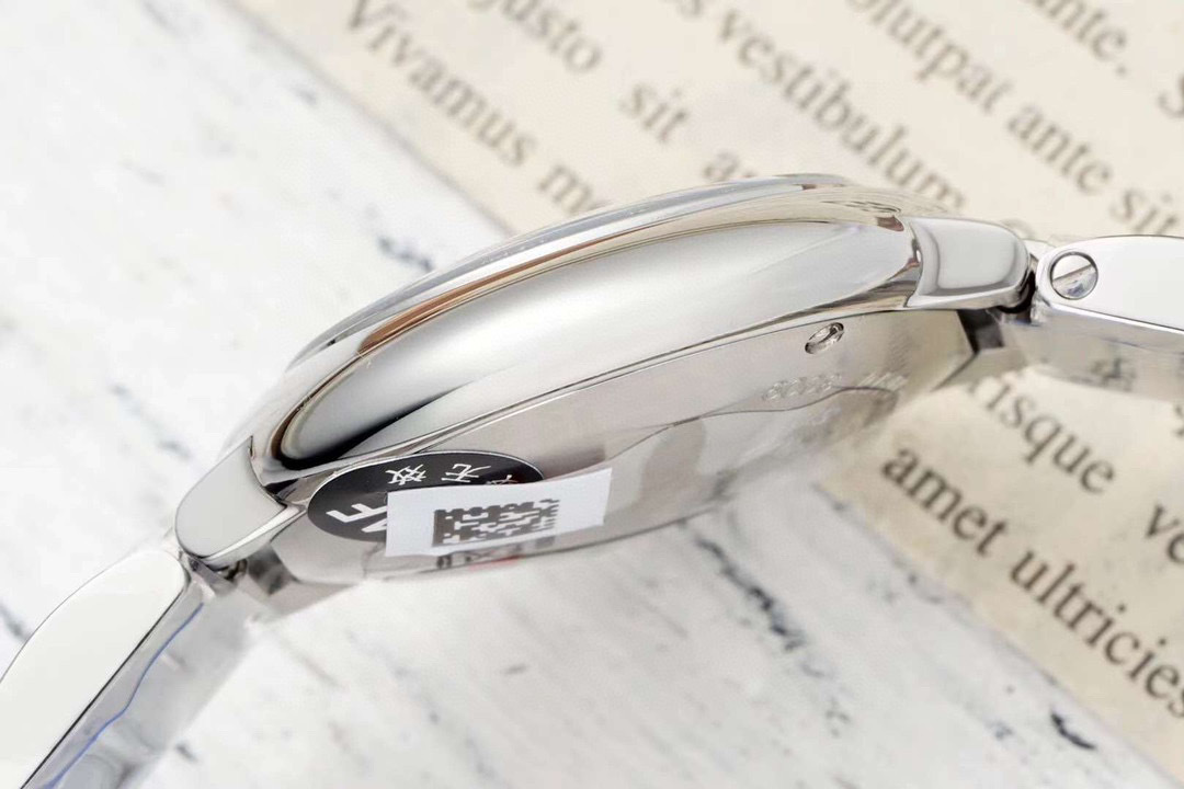 Cartier Ballon Bleu 40 Ref WSBB0060 Steel Gray Sunray-Brushed dial Unworn 2024