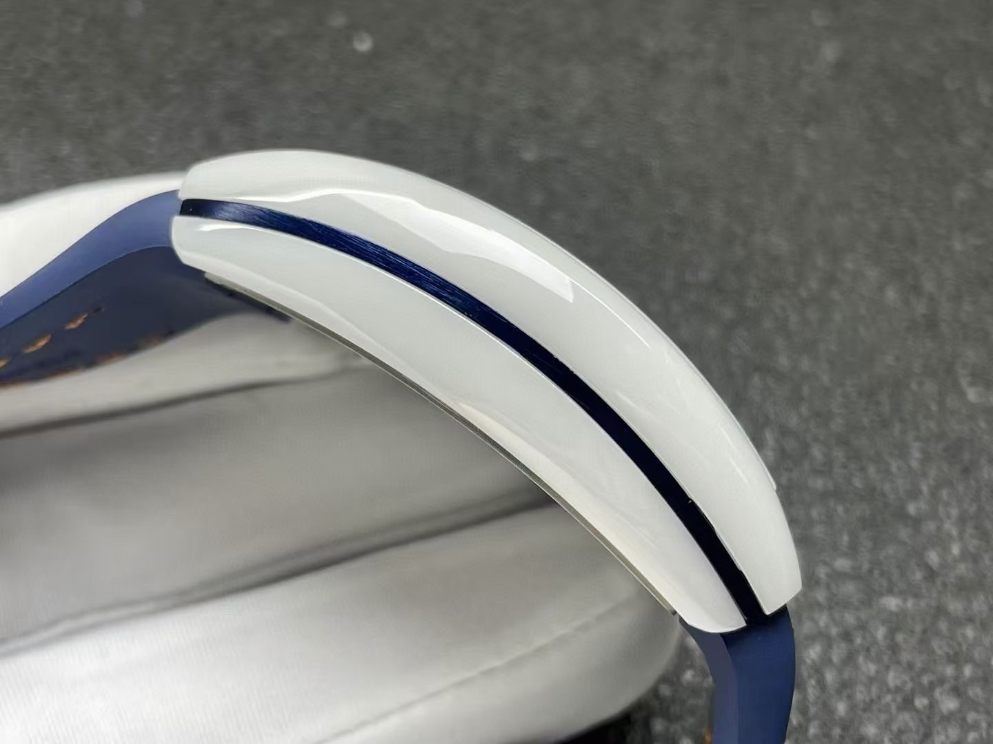 Franck Muller Vanguard V45 White Ceramic Blue Dial Orange