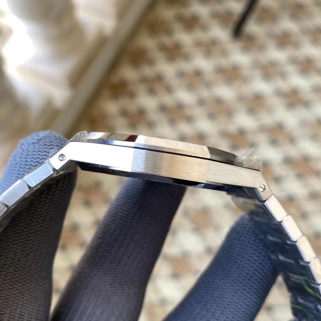 Watch00139 Audemars Piguet Royal Oak 15300 weißes Zifferblatt Edelstahl Automatik Uhr