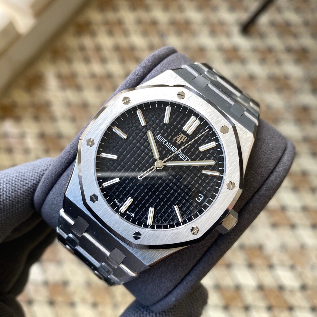 Watch00159 Audemars Piguet Royal Oak 15500 V2 – ZF Factory Stainless Steel Automatic Rep