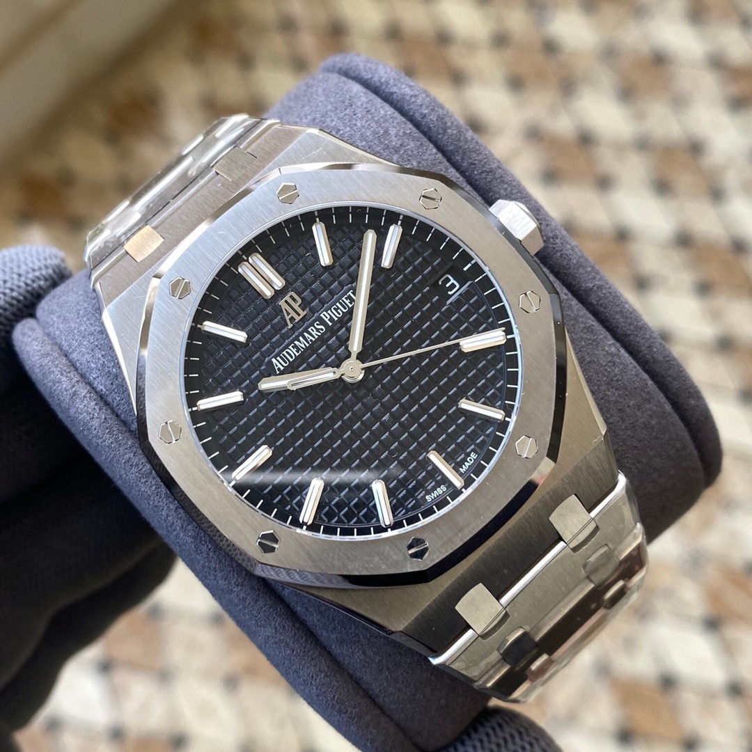 Watch00159 Audemars Piguet Royal Oak 15500 V2 – ZF Factory Stainless Steel Automatic Rep