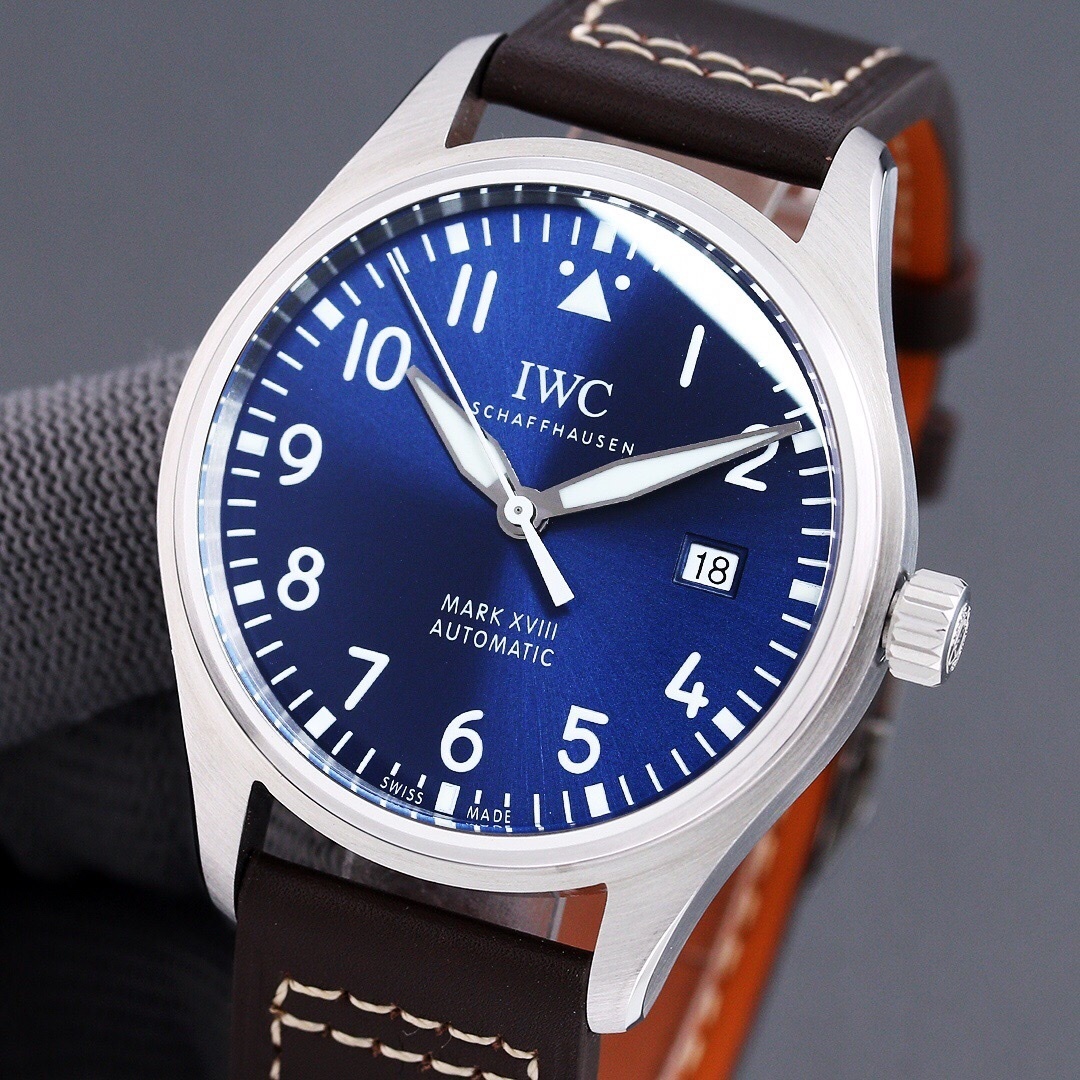 IWC Pilot’s Watch Mark XVIII 40mm IW327010 – Stainless Steel / Blue Dial