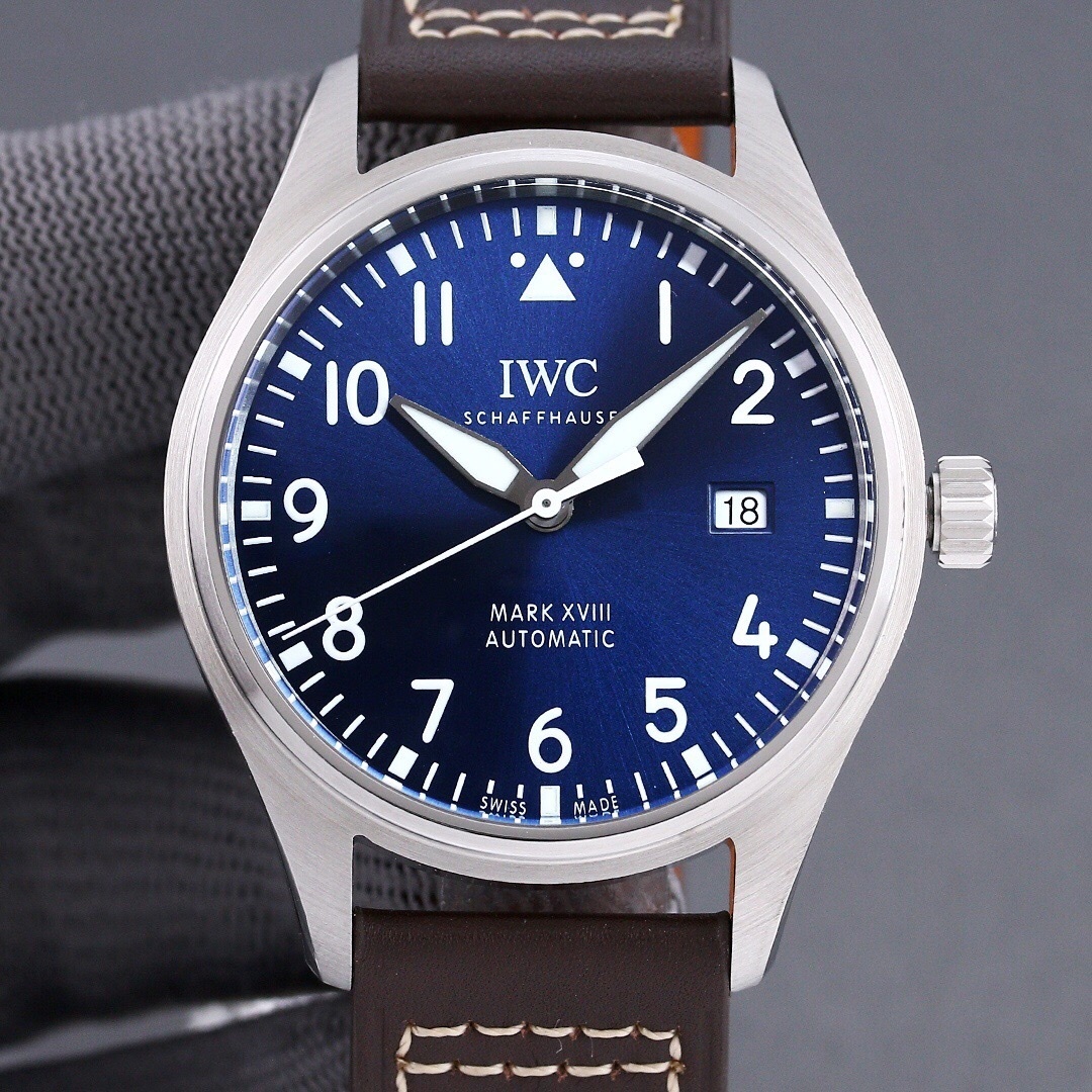 IWC Pilot’s Watch Mark XVIII 40mm IW327010 – Stainless Steel / Blue Dial