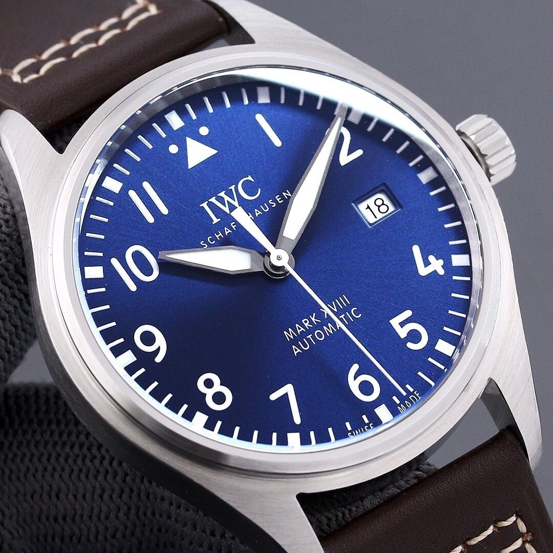 IWC Pilot’s Watch Mark XVIII 40mm IW327010 – Stainless Steel / Blue Dial