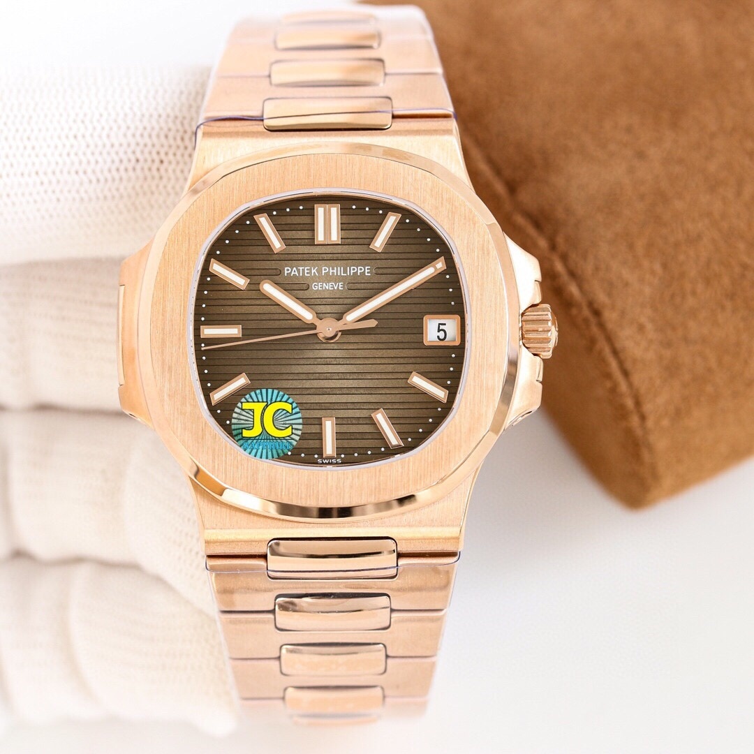 Patek Philippe Nautilus 5711/1R Rose Gold 40mm
