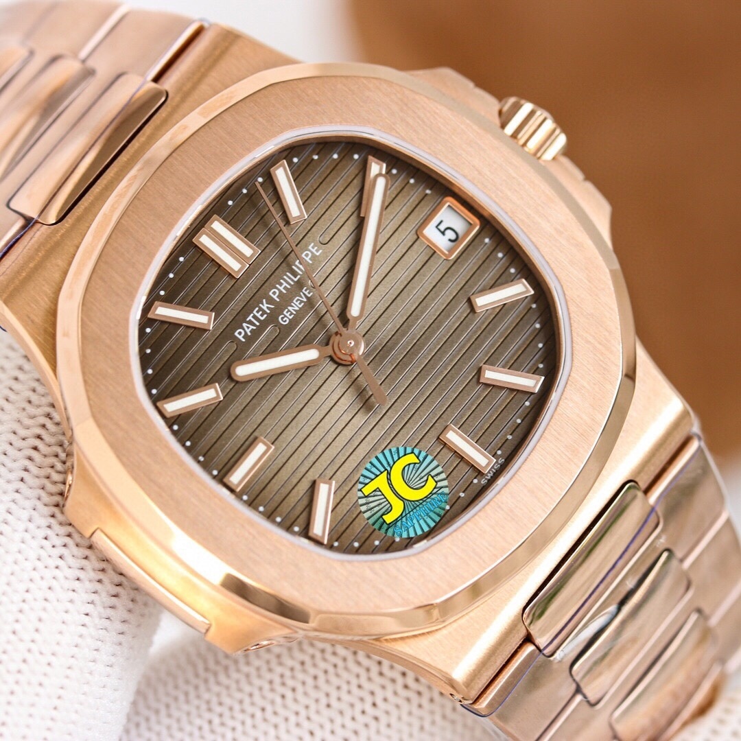 Patek Philippe Nautilus 5711/1R Rose Gold 40mm