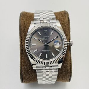 Watch00768 Watch00768