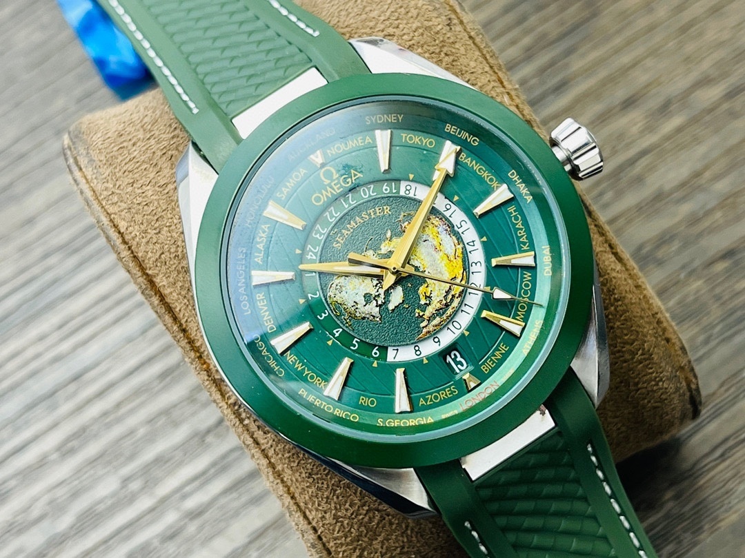 Watch01799