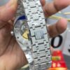 Watch04999