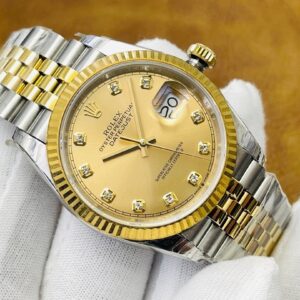 Watch06579