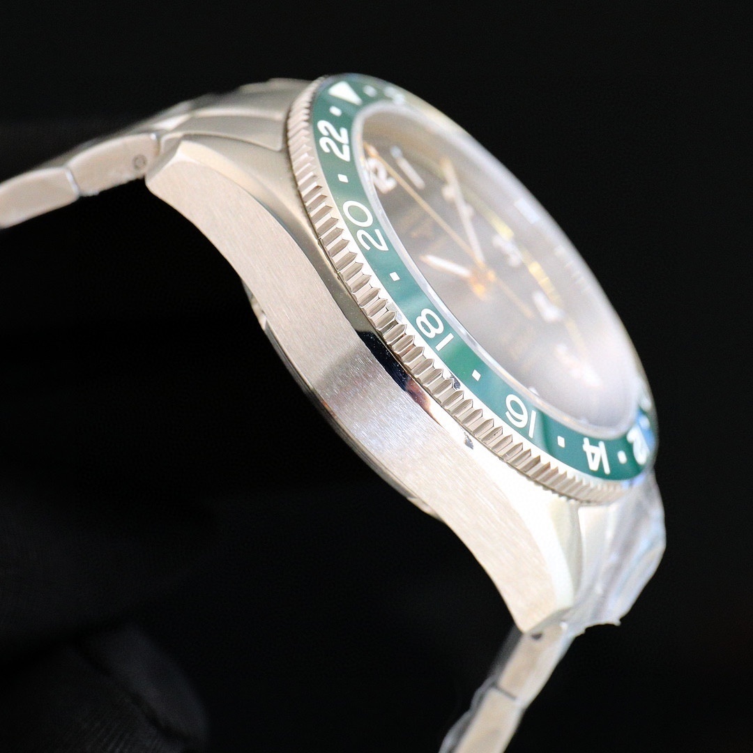 Longines  Spirit Zulu Time Grey Dial Steel Men's Watch L3.802.4.63.6