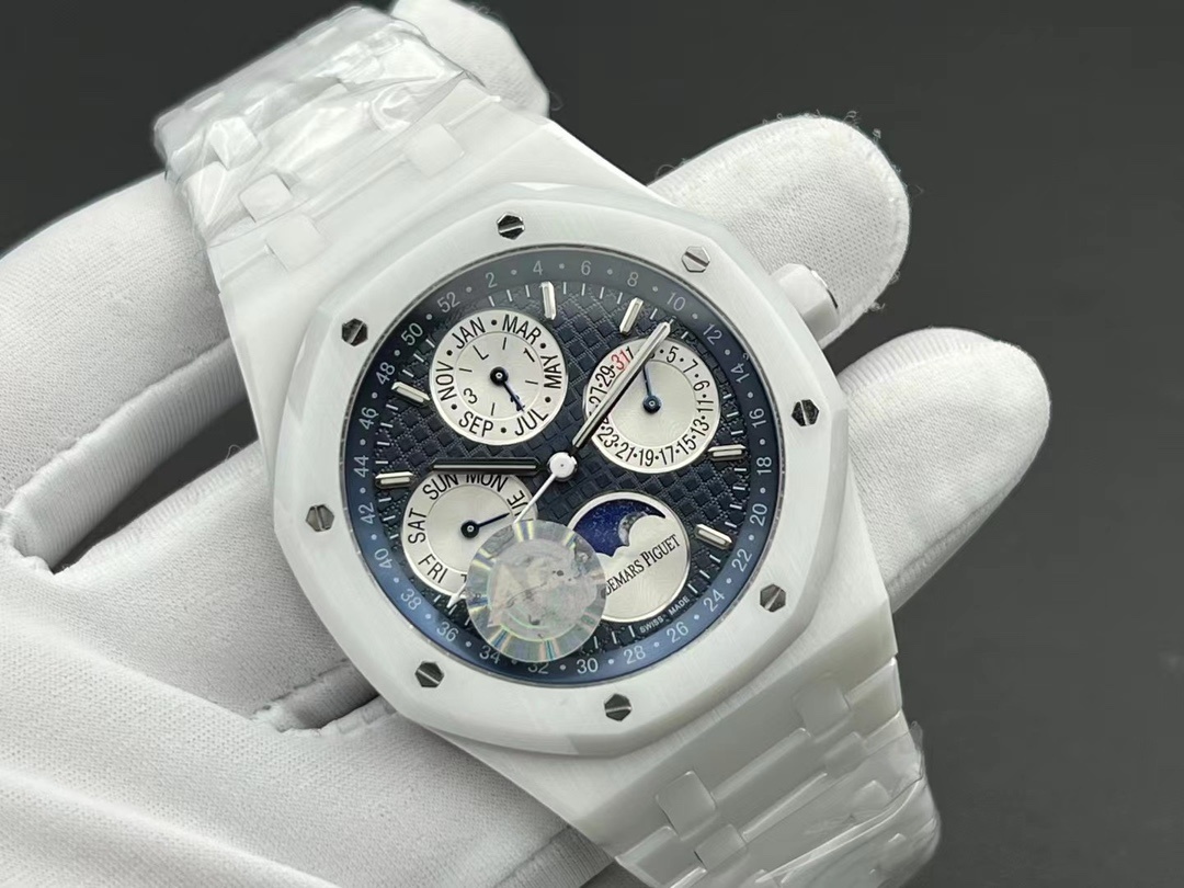 Watch08309 Audemars Piguet Replica Royal Oak White Ceramic Watch