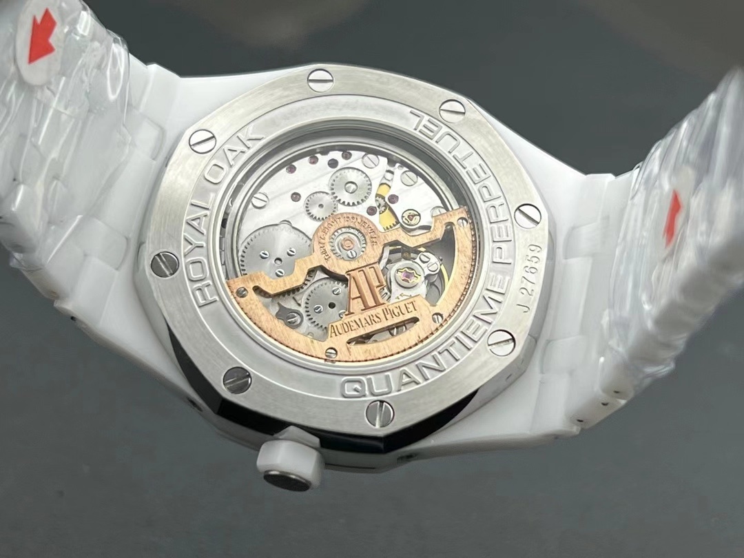 Watch08309 Audemars Piguet Replica Royal Oak White Ceramic Watch