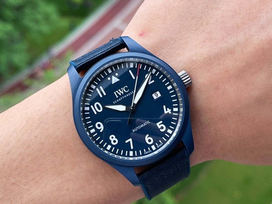 IWC Pilot’s Watch Automatic 40 Black Dial Stainless Steel – IW328101